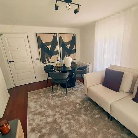 Apartamento Theone Alfama