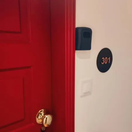 Theone Alfama Apartmán