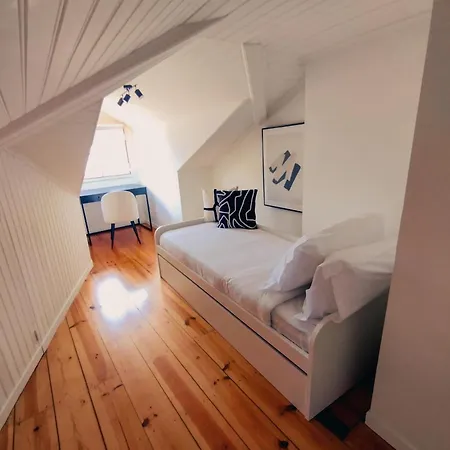 Theone Alfama Apartment *