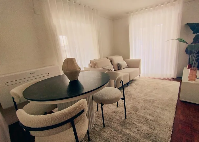 Theone Alfama 公寓 *